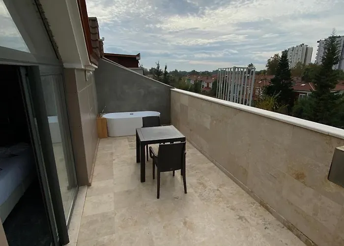 Отель Beris Lara Altinkum (Antalya)